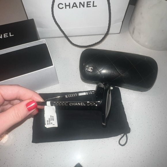 Chanel Sunglasses - Picture 5 of 5